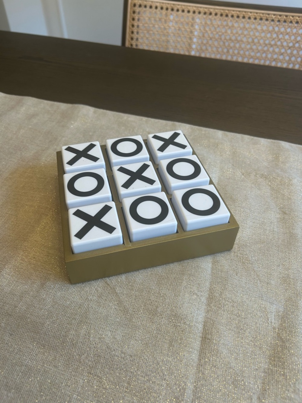 Tic Tac Toe X O Game Set in White and Gold